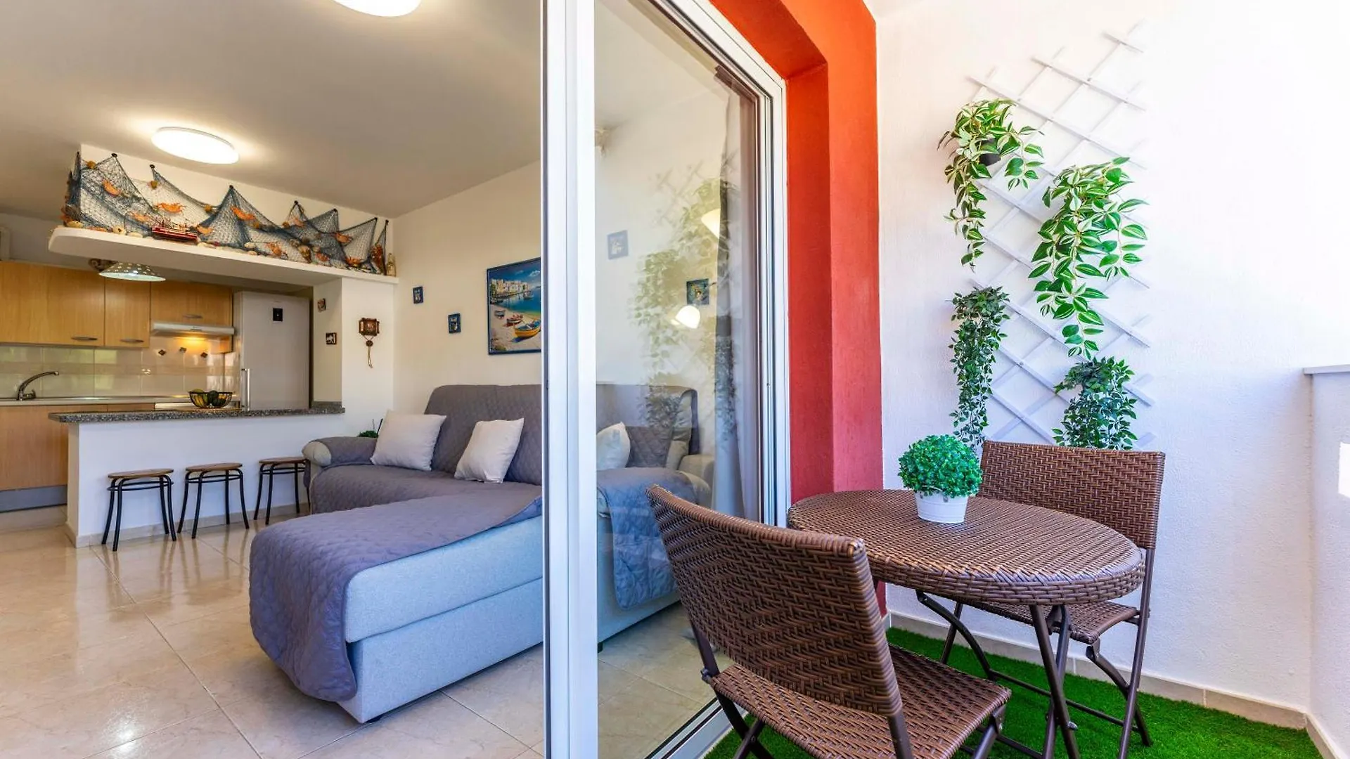Apartamento El Burgado. プエルティト・デ・グイマル 0*,  スペイン